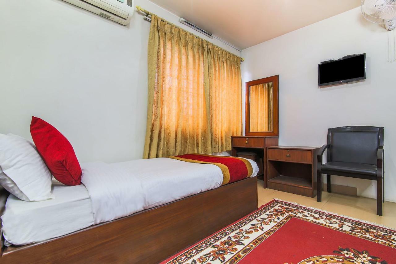 Oyo 358 Hotel Rose Star Kathmandu Bagian luar foto